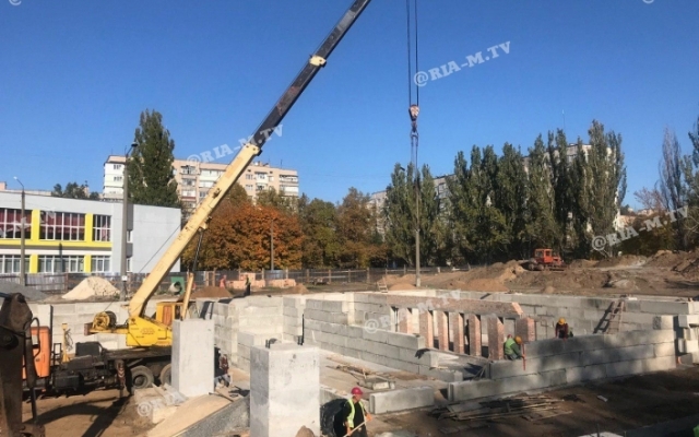 В Мелитополе сооружают спортивный водный комплекс (ВИДЕО) Фото № 5 В Мелитополе сооружают спортивный водный комплекс (ВИДЕО) Фото № 5