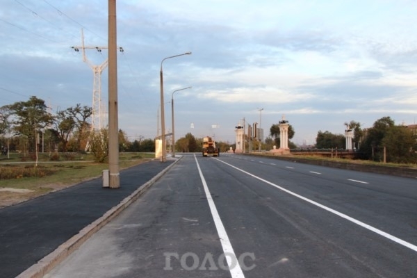 В Запорожье открыли движение по улице Сергея Тюленина Фото № 1 В Запорожье открыли движение по улице Сергея Тюленина Фото № 1