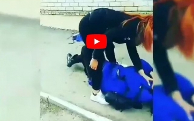 Драка запорожских учениц ПТУ попала на центральное телевидение (ВИДЕО) Фото № 0 Драка запорожских учениц ПТУ попала на центральное телевидение (ВИДЕО) Фото № 0