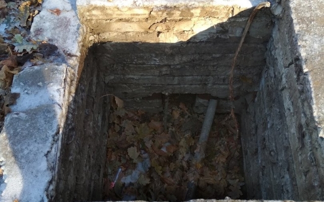 В Запорожской области обнаружили опасный колодец (ФОТО) Фото № 1 В Запорожской области обнаружили опасный колодец (ФОТО) Фото № 1