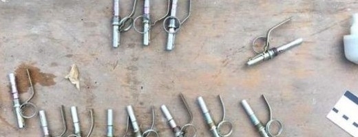 У Запорожца изъяли колоссальное количество оружия Фото № 0 У Запорожца изъяли колоссальное количество оружия Фото № 0
