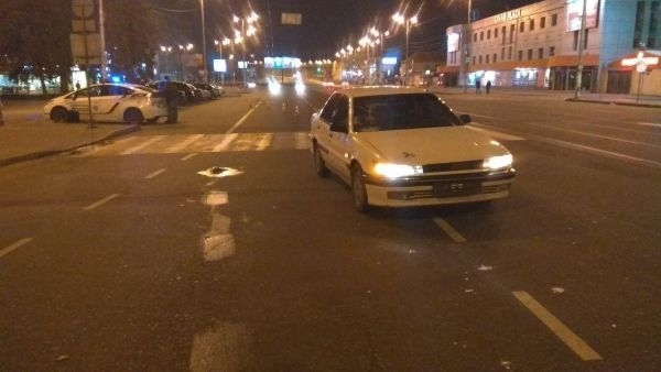 В Запорожье возле вокзала сбили девушек Фото № 0 В Запорожье возле вокзала сбили девушек Фото № 0