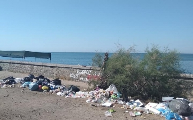 Во что превратился курортный город меньше, чем за месяц (ФОТО) Фото № 2 Во что превратился курортный город меньше, чем за месяц (ФОТО) Фото № 2
