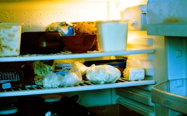 Запорожцы массово травятся испорченными продуктами Фото № 0 Запорожцы массово травятся испорченными продуктами Фото № 0