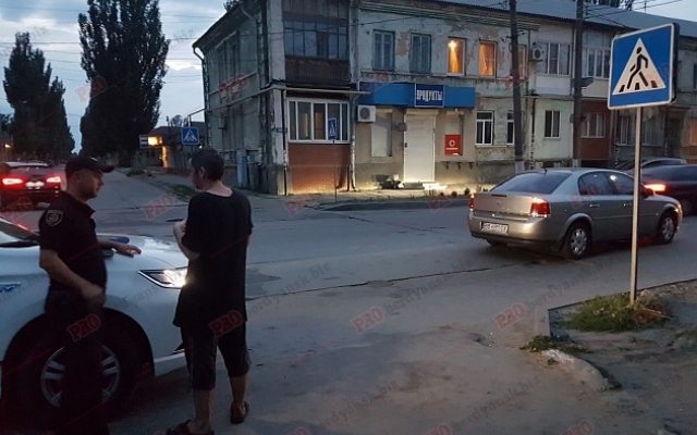 На пешеходном переходе сбили человека (ФОТО) Фото № 1 На пешеходном переходе сбили человека (ФОТО) Фото № 1