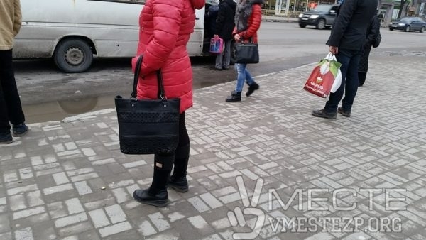 Запорожцев предупреждают о новых схемах мошенничества: Страдают девушки Фото № 1 Запорожцев предупреждают о новых схемах мошенничества: Страдают девушки Фото № 1