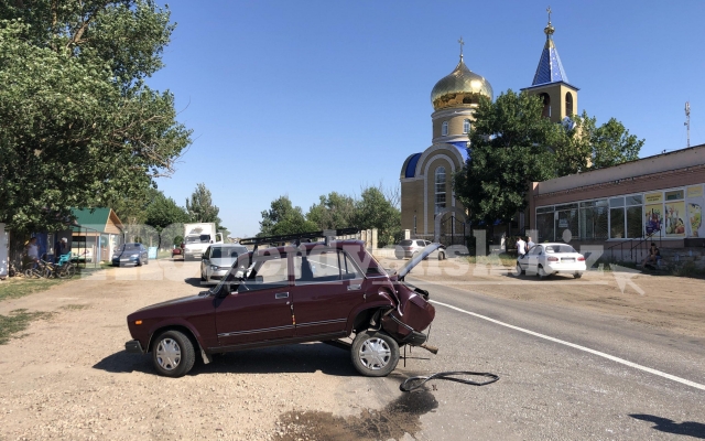 В Бердянском районе произошло серьезное ДТП (ВИДЕО, ФОТО) Фото № 2 В Бердянском районе произошло серьезное ДТП (ВИДЕО, ФОТО) Фото № 2