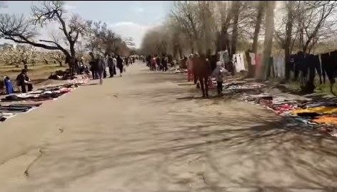 Блошиный рынок разросся до невероятных размеров (ВИДЕО) Фото № 0 Блошиный рынок разросся до невероятных размеров (ВИДЕО) Фото № 0
