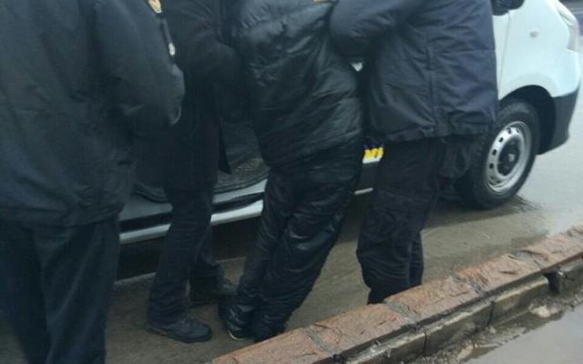 В Запорожье инвалид не мог добраться домой (ФОТО) Фото № 0 В Запорожье инвалид не мог добраться домой (ФОТО) Фото № 0