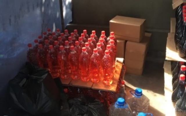 В Запорожской области ликвидировали подпольный цех по производству алкоголя Фото № 0 В Запорожской области ликвидировали подпольный цех по производству алкоголя Фото № 0