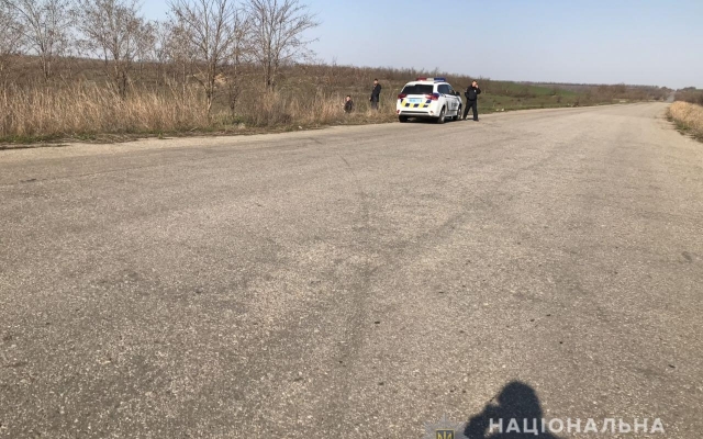 Под Запорожьем автомобиль слетел с дороги в овраг (ФОТО) Фото № 0 Под Запорожьем автомобиль слетел с дороги в овраг (ФОТО) Фото № 0