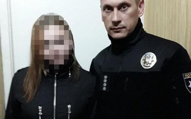 Полиция разыскала двух несовершеннолетних девочек (ФОТО) Фото № 0 Полиция разыскала двух несовершеннолетних девочек (ФОТО) Фото № 0