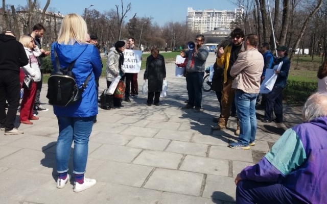 Сегодня в Запорожье снова прошел митинг (ФОТО) Фото № 17 Сегодня в Запорожье снова прошел митинг (ФОТО) Фото № 17