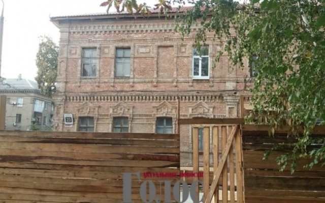 В Запорожье реконструируют историческое здание (ФОТО) Фото № 7 В Запорожье реконструируют историческое здание (ФОТО) Фото № 7