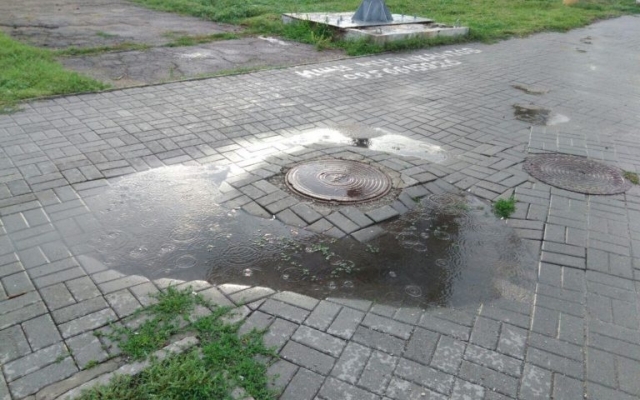 Запорожье вновь накрыло ливнем (ФОТО-ВИДЕО) Фото № 4 Запорожье вновь накрыло ливнем (ФОТО-ВИДЕО) Фото № 4