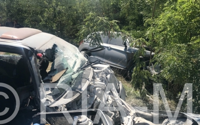 В сети появилось видео страшной аварии под Запорожьем с пятью пострадавшими Фото № 0 В сети появилось видео страшной аварии под Запорожьем с пятью пострадавшими Фото № 0