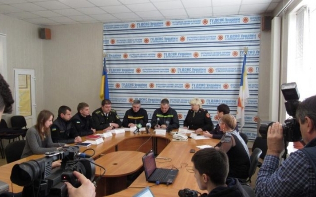 В Запорожье произошел пожар в лесопосадке возле Гребного канала Фото № 0 В Запорожье произошел пожар в лесопосадке возле Гребного канала Фото № 0