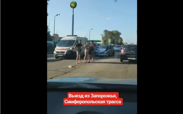 На выезде из Запорожья серьезное ДТП (ВИДЕО) Фото № 0 На выезде из Запорожья серьезное ДТП (ВИДЕО) Фото № 0