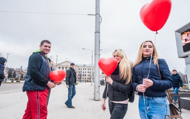 Сегодняшний праздник в Запорожье в фотографиях Фото № 25 Сегодняшний праздник в Запорожье в фотографиях Фото № 25
