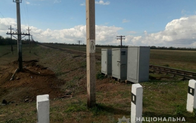 На железнодорожных путях обнаружили гранату: Стали известны подробности (ФОТО) Фото № 1 На железнодорожных путях обнаружили гранату: Стали известны подробности (ФОТО) Фото № 1
