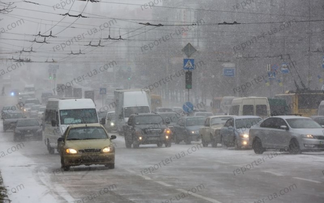 В Запорожье передают штормовое предупреждение Фото № 0 В Запорожье передают штормовое предупреждение Фото № 0