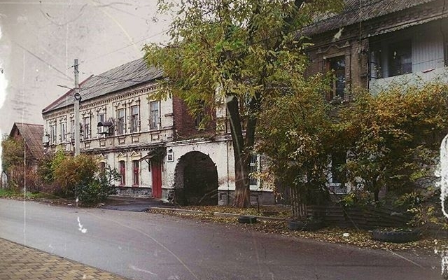 Запорожцам показали одну и ту же улицу с разницей в 70 лет (ФОТО) Фото № 1 Запорожцам показали одну и ту же улицу с разницей в 70 лет (ФОТО) Фото № 1