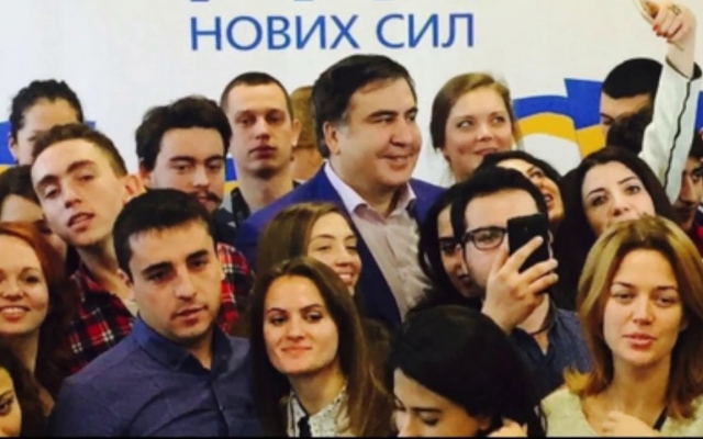 Запорожцев призывают восстать против олигархов Фото № 1 Запорожцев призывают восстать против олигархов Фото № 1