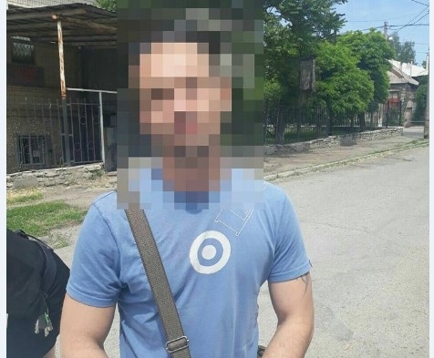 В Запорожье задержан подозрительный человек (ФОТО) Фото № 0 В Запорожье задержан подозрительный человек (ФОТО) Фото № 0