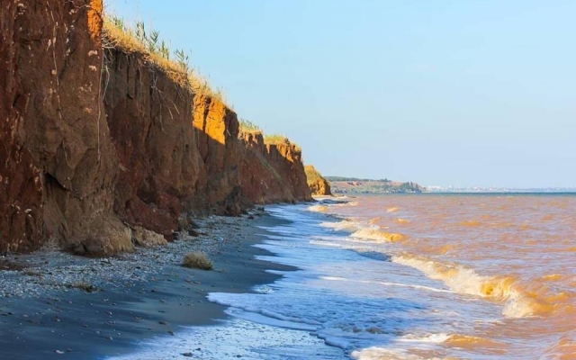 Запорожцам показали, насколько разным может быть Азовское море (ФОТО) Фото № 1 Запорожцам показали, насколько разным может быть Азовское море (ФОТО) Фото № 1