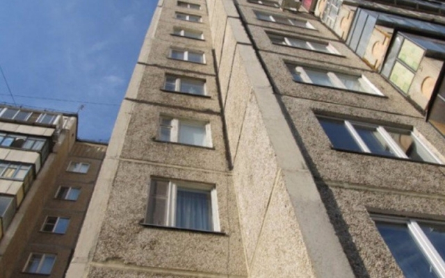Мужчина в Запорожье упал с 9-го этажа Фото № 0 Мужчина в Запорожье упал с 9-го этажа Фото № 0