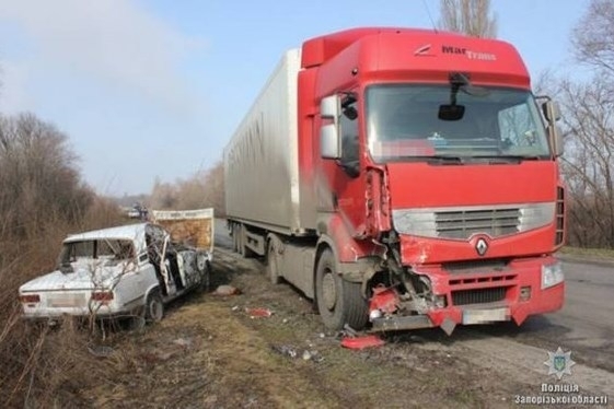 Под Запорожьем резонансное ДТП, есть погибший Фото № 0 Под Запорожьем резонансное ДТП, есть погибший Фото № 0