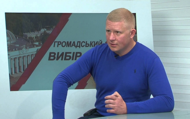 Запорожского активиста обвинили в связях с Россией (ФОТО) Фото № 2 Запорожского активиста обвинили в связях с Россией (ФОТО) Фото № 2