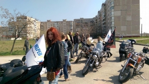 Запорожцы требуют у Буряка дорог (ФОТО) Фото № 2 Запорожцы требуют у Буряка дорог (ФОТО) Фото № 2