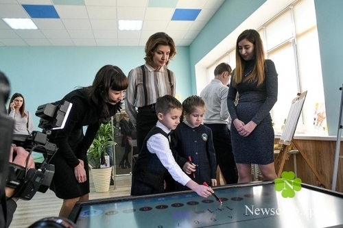 Марина Порошенко посетила Запорожскую область (ФОТО) Фото № 10 Марина Порошенко посетила Запорожскую область (ФОТО) Фото № 10