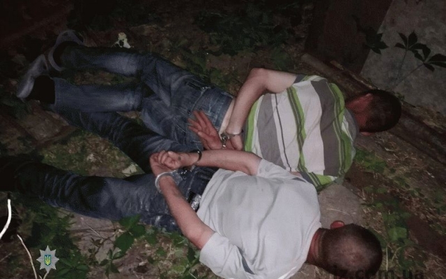 Житель Запорожья застал воров в своем доме (ФОТО) Фото № 0 Житель Запорожья застал воров в своем доме (ФОТО) Фото № 0