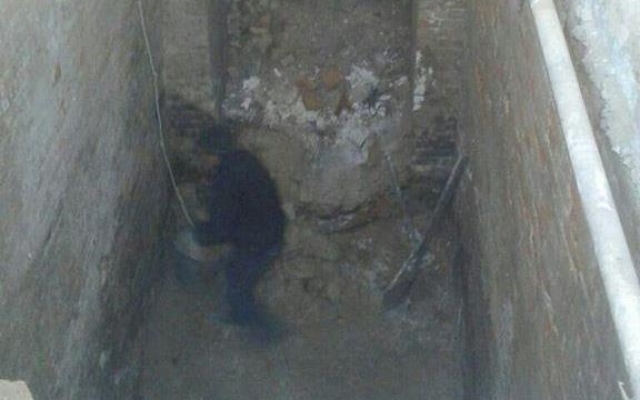 Под Запорожьем раскопали подземную комнату Фото № 0 Под Запорожьем раскопали подземную комнату Фото № 0