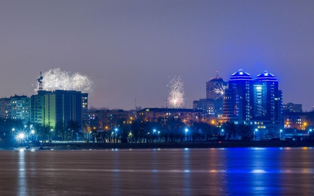 Волшебный город: Фотограф показал Запорожье в новогоднюю ночь (ФОТО) Фото № 0 Волшебный город: Фотограф показал Запорожье в новогоднюю ночь (ФОТО) Фото № 0