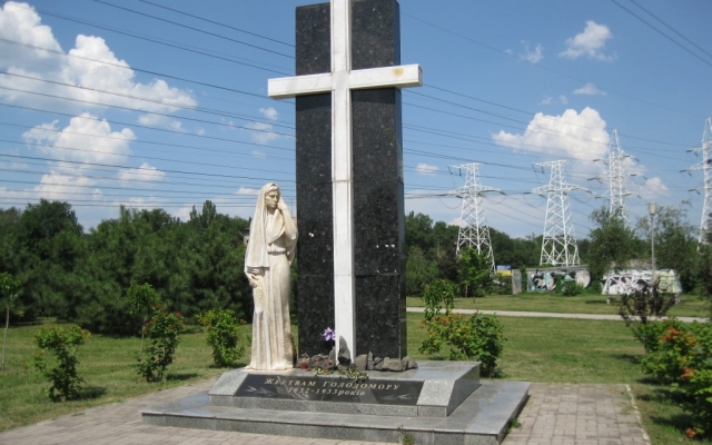 В Запорожье вспомнят жертв голодоморов: место и время траурных мероприятий Фото № 0 В Запорожье вспомнят жертв голодоморов: место и время траурных мероприятий Фото № 0
