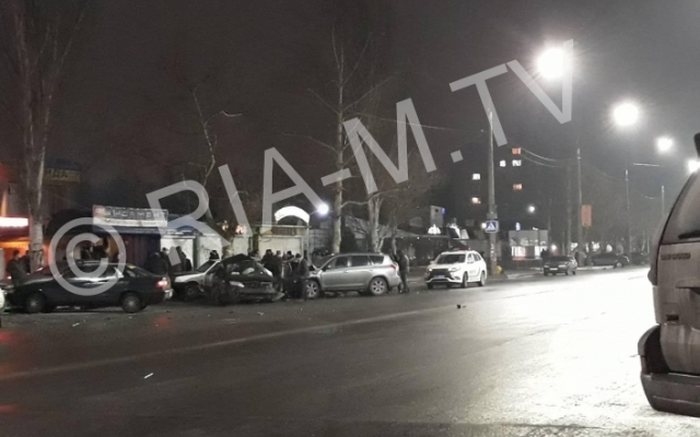 В сети появились фото массовой аварии на проспекте Фото № 0 В сети появились фото массовой аварии на проспекте Фото № 0