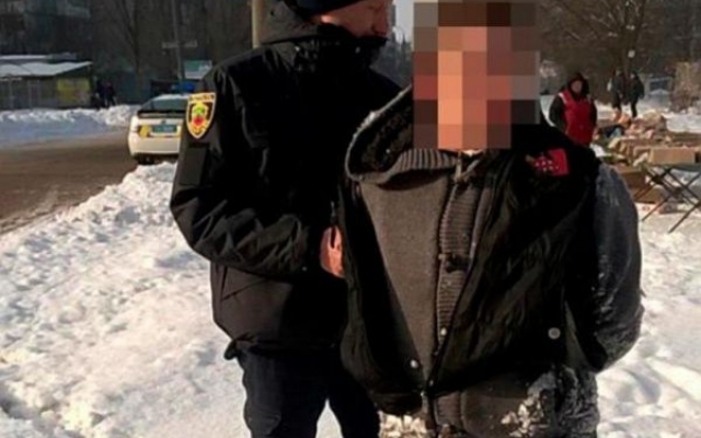 Сочувствующие запорожцы просили отпустить преступника (ФОТО) Фото № 1 Сочувствующие запорожцы просили отпустить преступника (ФОТО) Фото № 1