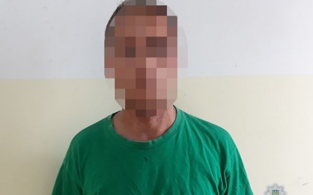 Мужчина избил палкой, а затем ударил ножом соперника (ФОТО) Фото № 0 Мужчина избил палкой, а затем ударил ножом соперника (ФОТО) Фото № 0