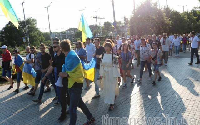 В Запорожье состоялось праздничное шествие (ФОТО) Фото № 3 В Запорожье состоялось праздничное шествие (ФОТО) Фото № 3