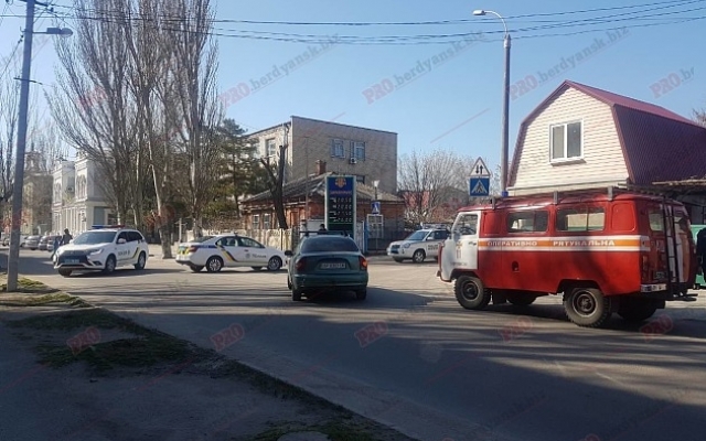 Появились фото с места минирования кинотеатра Фото № 2 Появились фото с места минирования кинотеатра Фото № 2