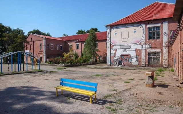 Запорожские школьники учатся в аварийных условиях (ФОТО) Фото № 0 Запорожские школьники учатся в аварийных условиях (ФОТО) Фото № 0