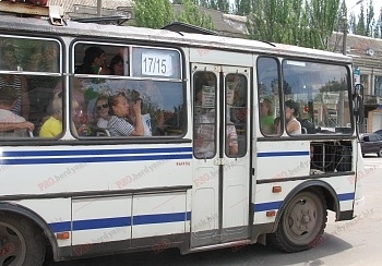 В Запорожской области мужчине стало плохо за рулем автобуса с пассажирами Фото № 0 В Запорожской области мужчине стало плохо за рулем автобуса с пассажирами Фото № 0