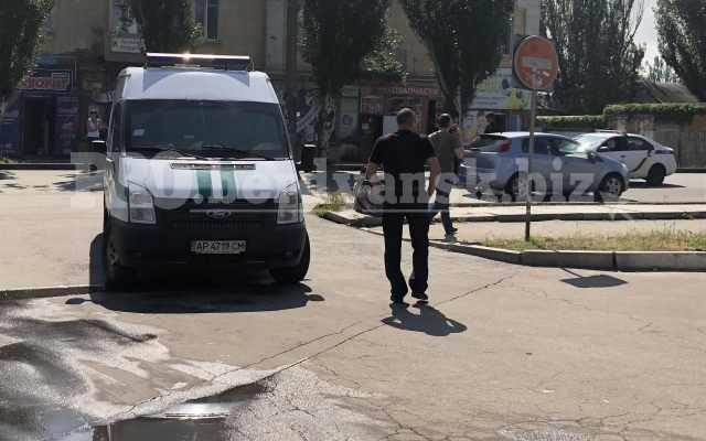 В Запорожской области велосипедист попал под инкассаторское авто (ФОТО) Фото № 0 В Запорожской области велосипедист попал под инкассаторское авто (ФОТО) Фото № 0