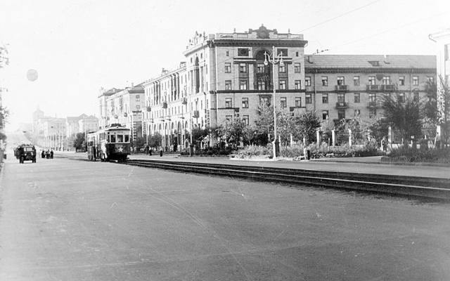 В сети появилось историческое фото улицы Мира Фото № 0 В сети появилось историческое фото улицы Мира Фото № 0