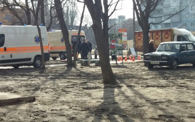 В Запорожье из-за ДТП госпитализировали пенсионерку Фото № 0 В Запорожье из-за ДТП госпитализировали пенсионерку Фото № 0