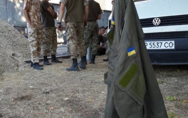 Под Запорожской ОГА военнослужащих втянули в коррупционную схему? Фото № 7 Под Запорожской ОГА военнослужащих втянули в коррупционную схему? Фото № 7