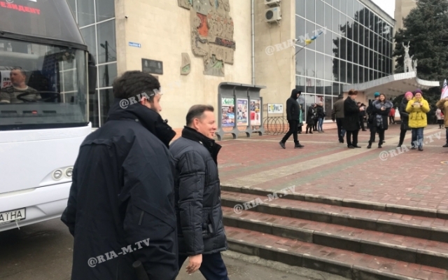 Ляшко в Мелитополе раздавал Ляшко в Мелитополе раздавал